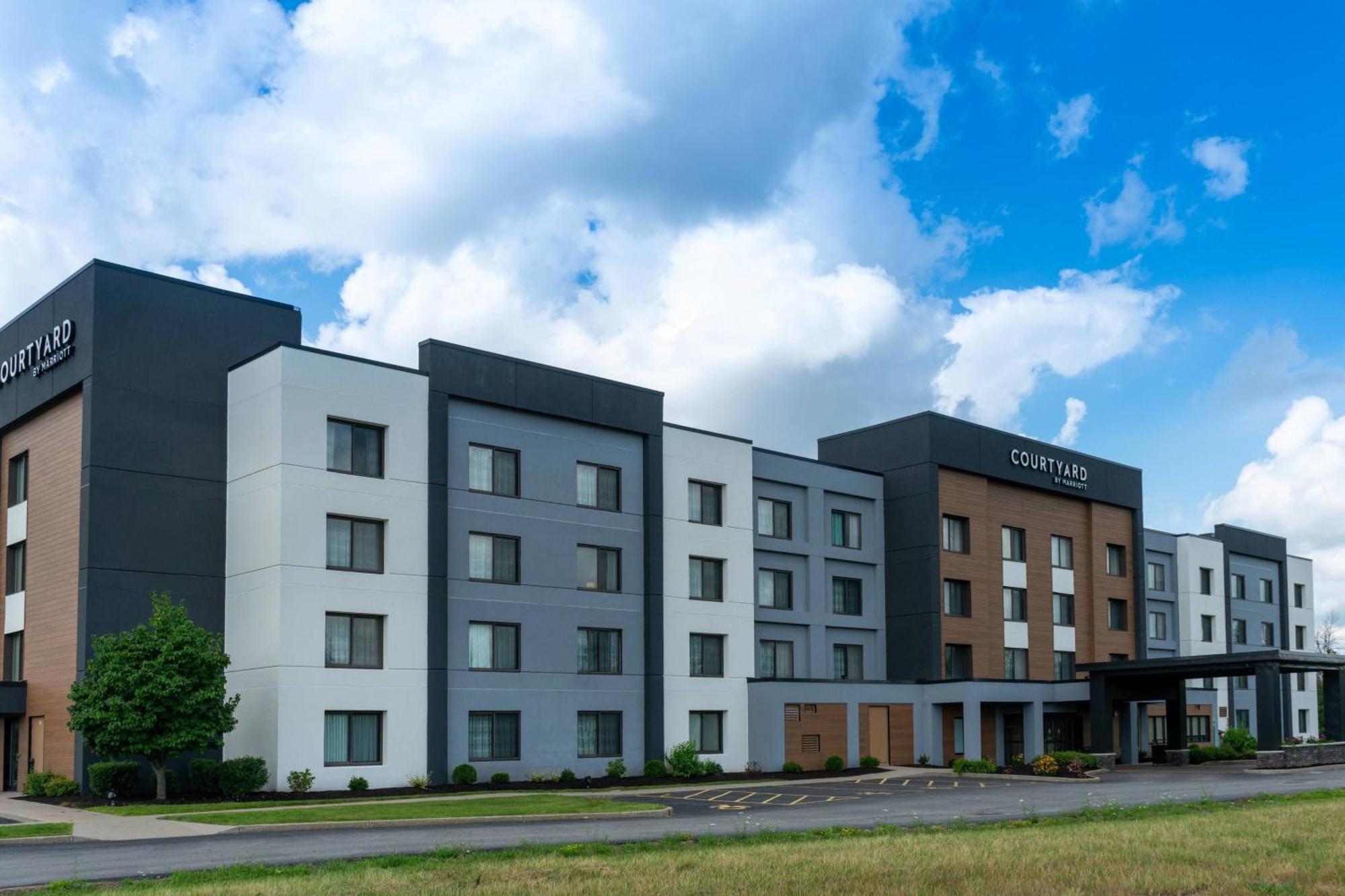 Hotel Courtyard By Marriott Buffalo Amherst/University Esterno foto